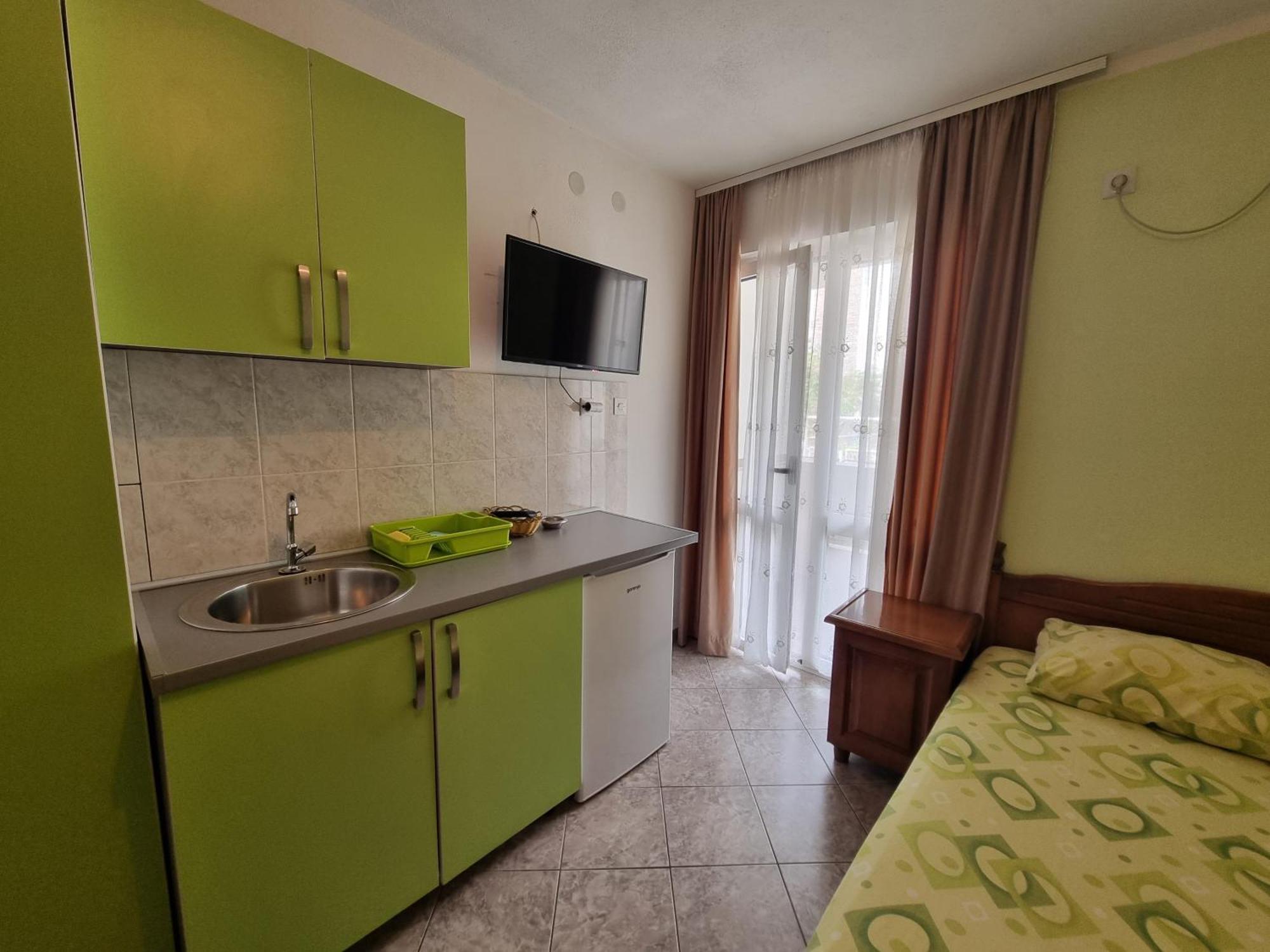 Apartmani Vukovic Sutomore Δωμάτιο φωτογραφία
